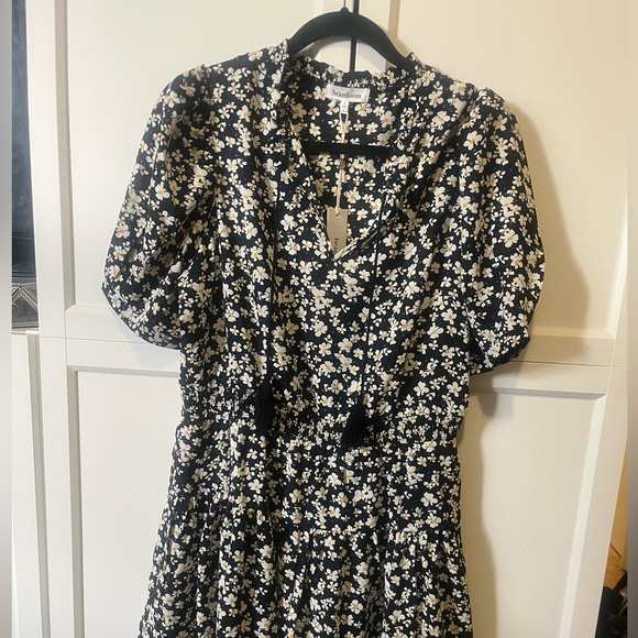 Heartloom  Mini Dress - Picture 2 of 8